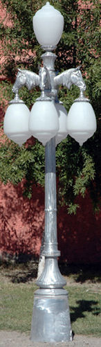 horse head lamp post
