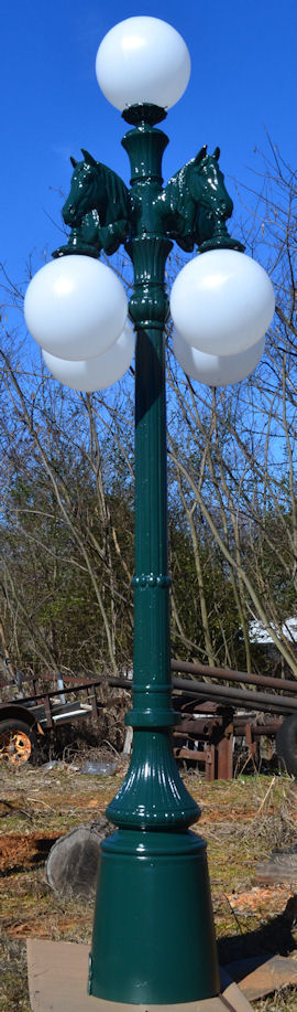 horse head lamp post