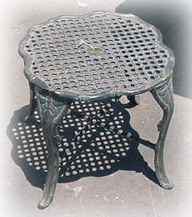 cocktail table