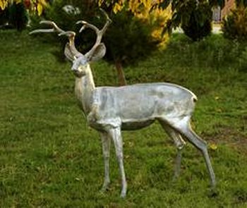 cast aluminum statuary