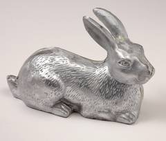 cast animal statue