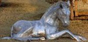 statue