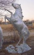 statue