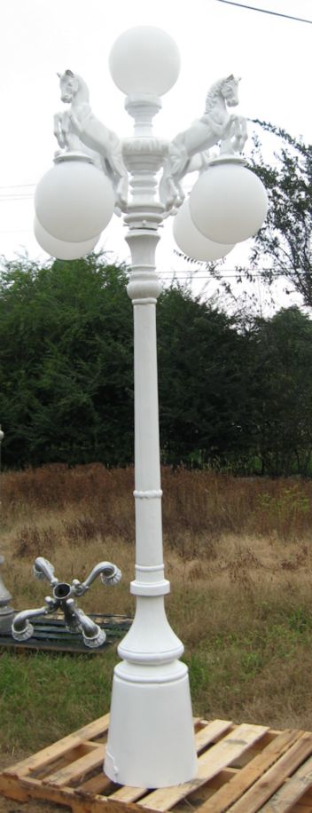 horse lamp street lights