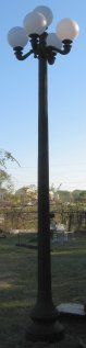 traditional design 5 light victorian street lamp on moundville post